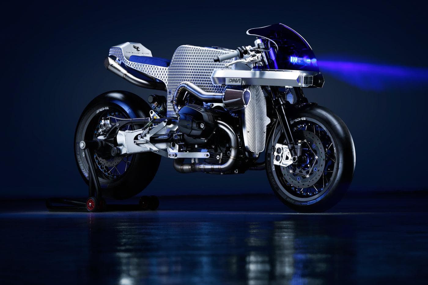 DNA's BMW DCR-018 'Billet Sting'