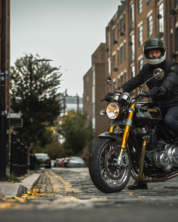 Norton 961 Commmando - The Comeback