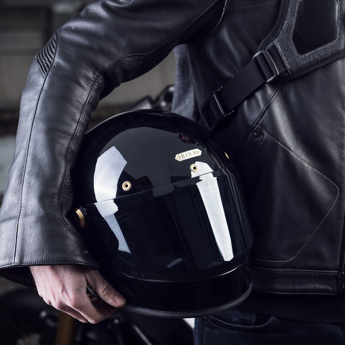 Heroine Racer Signature Black 2.0