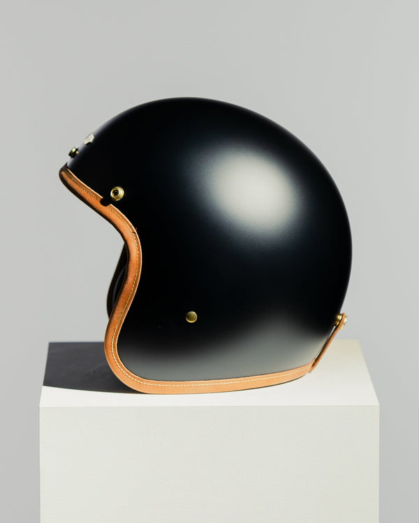 Hedonist Stable Black