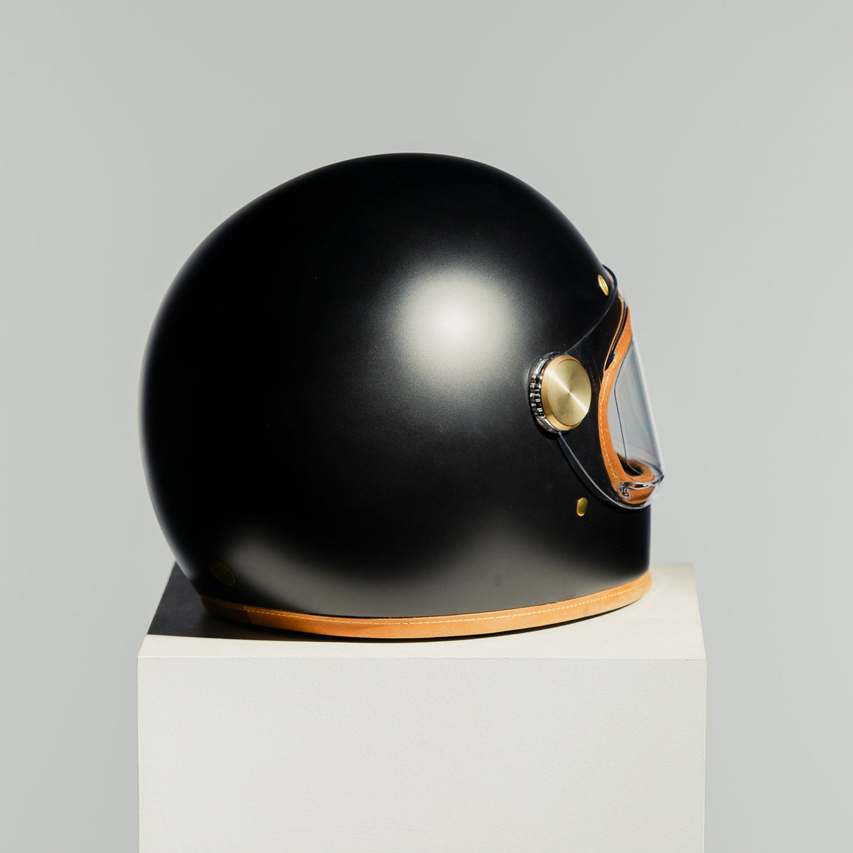 Heroine Racer Stable Black 2.0