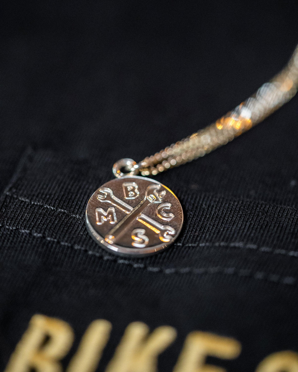 Carpe Viam Small Pendant (No Chain)